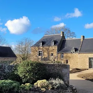 https://domaine-de-la-falaise.inbrittany.com