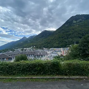 https://cauterets-charmant-studio-4-personnes.midi-pyreneeshotels.com