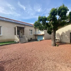 Maison Au Calme, 6 Voyageurs Riorges